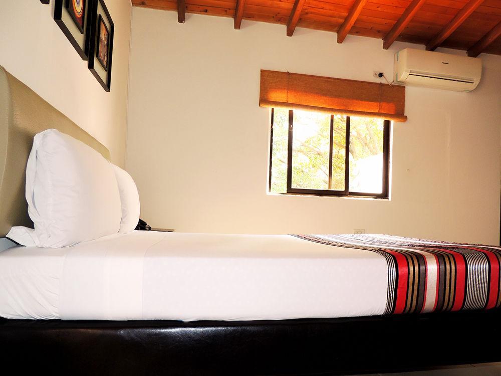 Hotel Quinta Avenida Cúcuta Esterno foto
